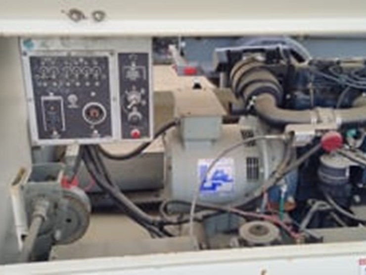 2013-terex-al4-image-5