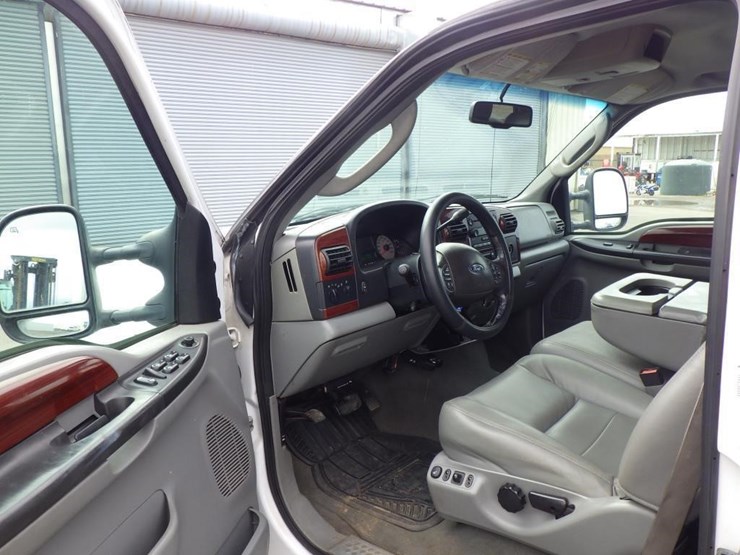 2006-ford-f350-image-5