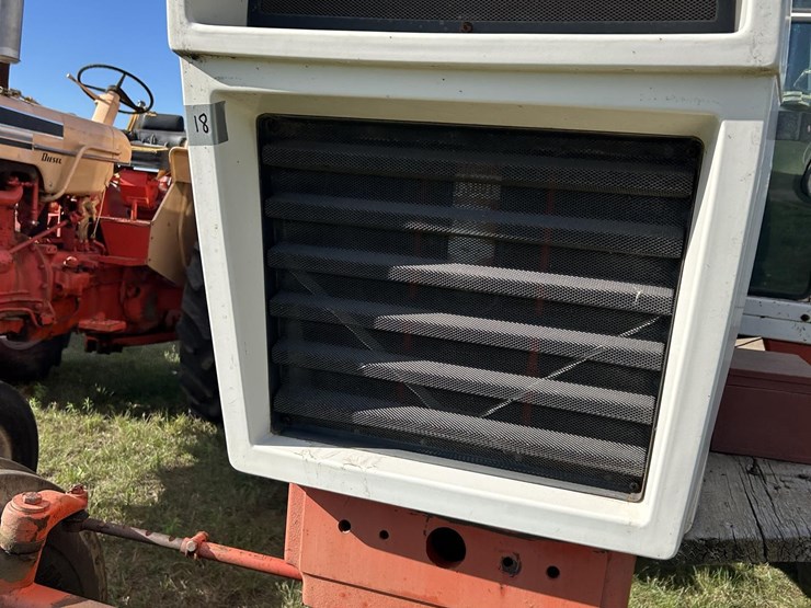 j-i-case-1070-image-22