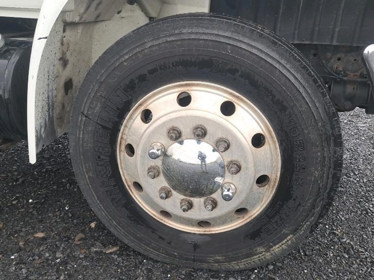 2007-international-durastar-4300-image-30