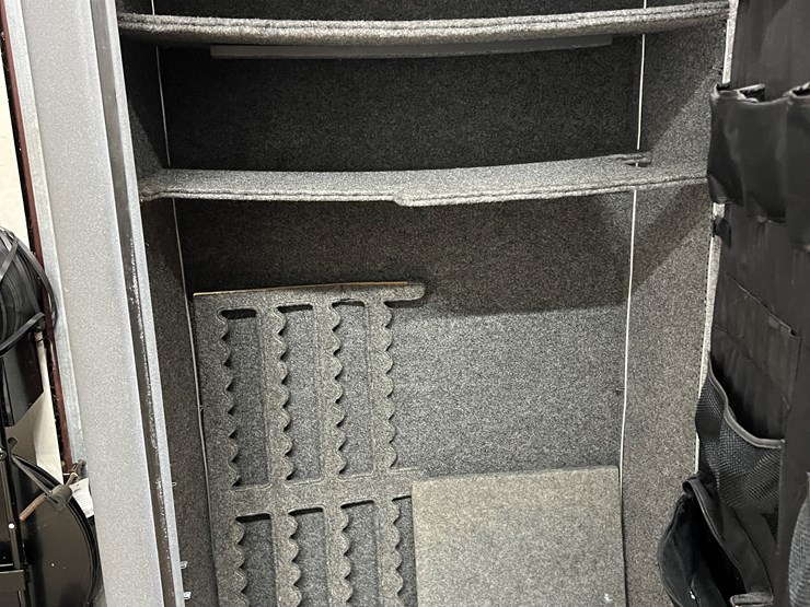 #11-•-#4158-•-liberty-safe-timber-ridge-safe-model:-lz-150-image-11