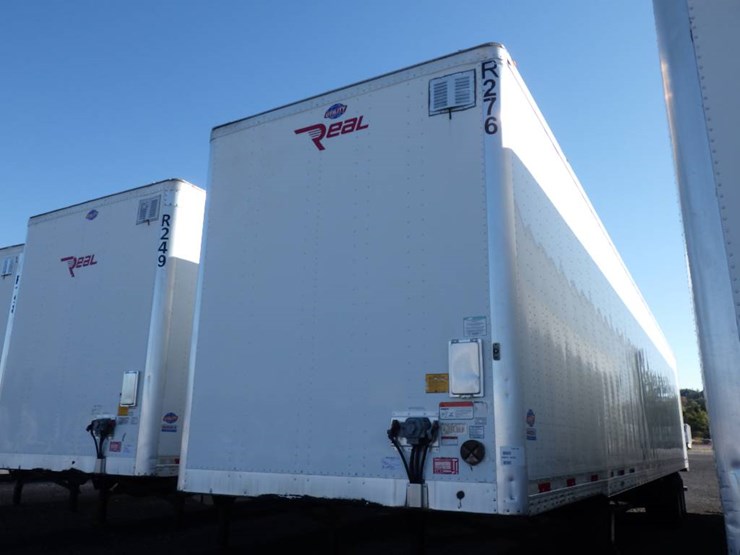 2019-utility-4000d-x-image-1