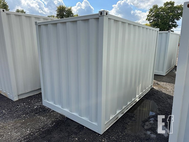 hurricane-6'x10'10"x81"-shipping-container-image-3