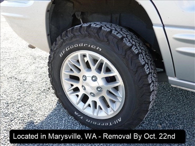 2002-jeep-grand-cherokee-limited-image-12