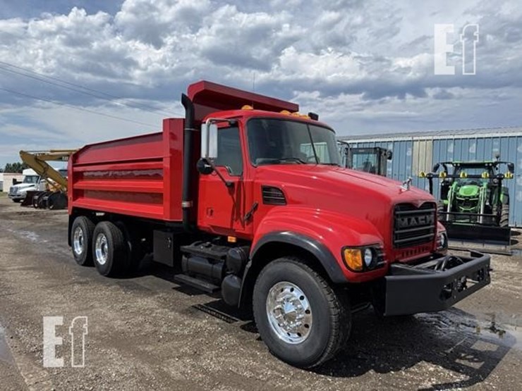 mack-granite-cv713-image-69