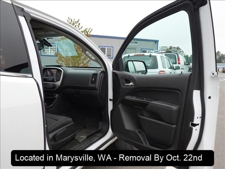 2016-gmc-canyon-image-25
