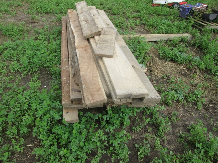 #5057-•-pile-of-rough-sawn-lumber-image-2