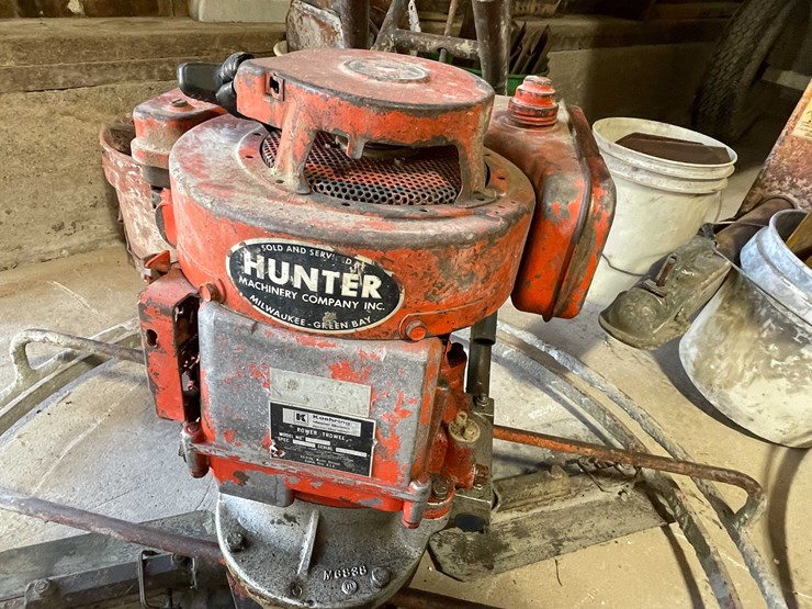 #1937-•-master-koehring-concrete-finishing-machine-image-3