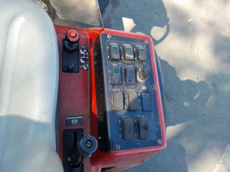 toro-multi-pro-1250-image-10