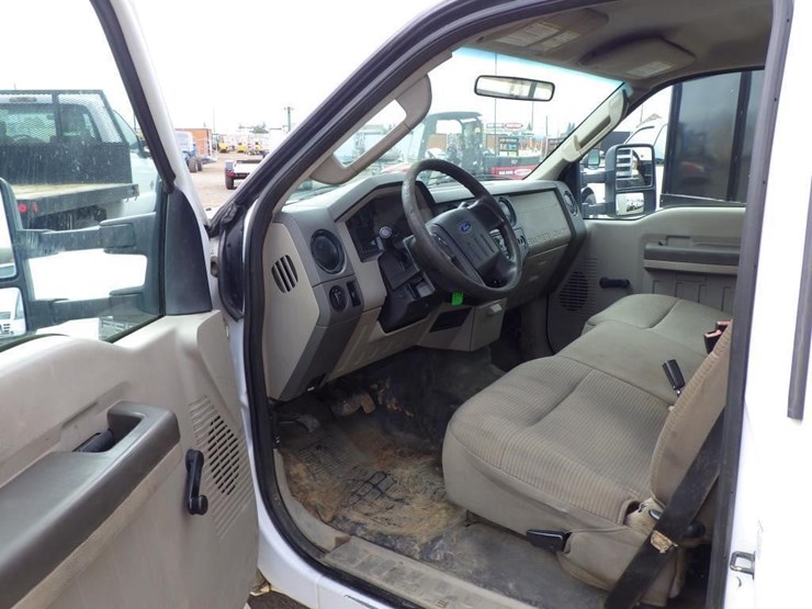 2010-ford-f350-image-5