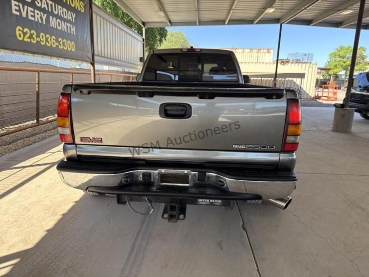 2002-gmc-sierra-2500hd-image-7