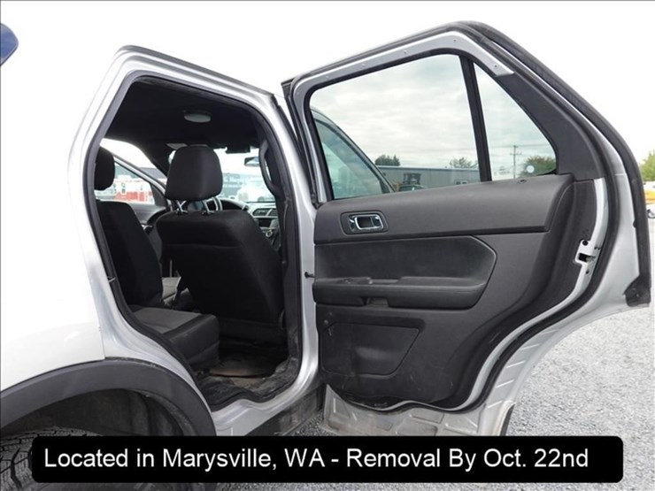 2018-ford-explorer-image-23