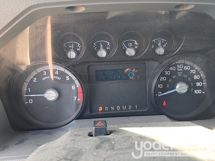 2011-ford-f250-image-32