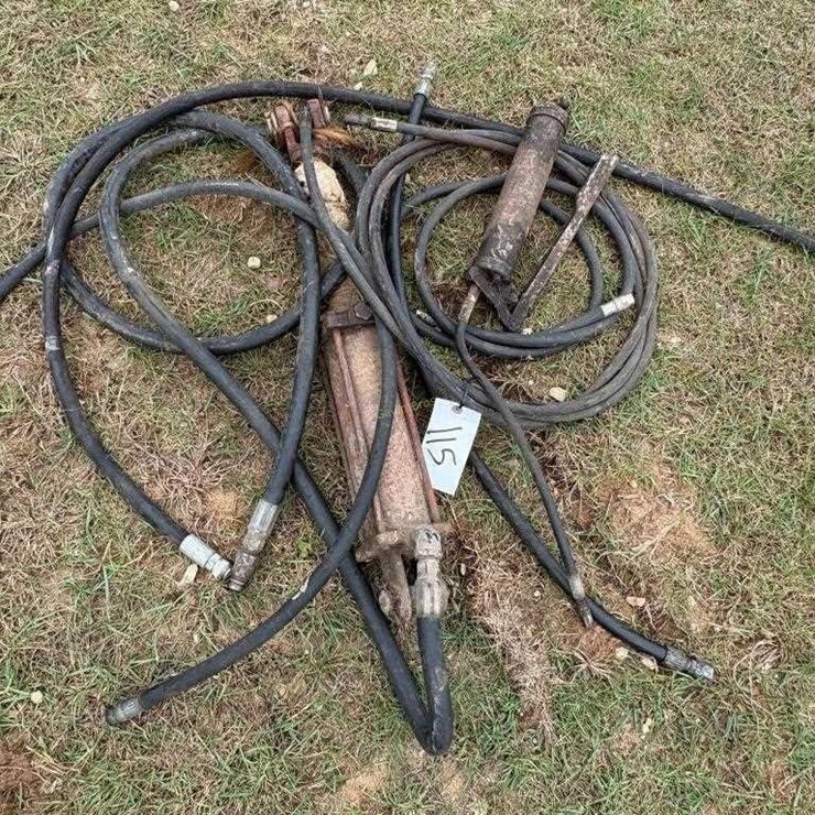 Hydraulic Ram, Grease Gun