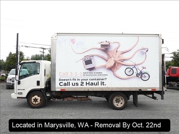 2014-isuzu-npr-hd-image-4