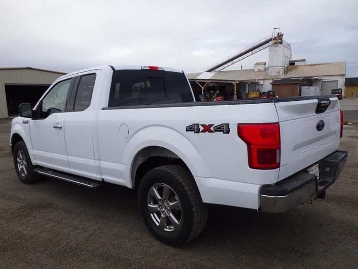 2020-ford-f150-image-4