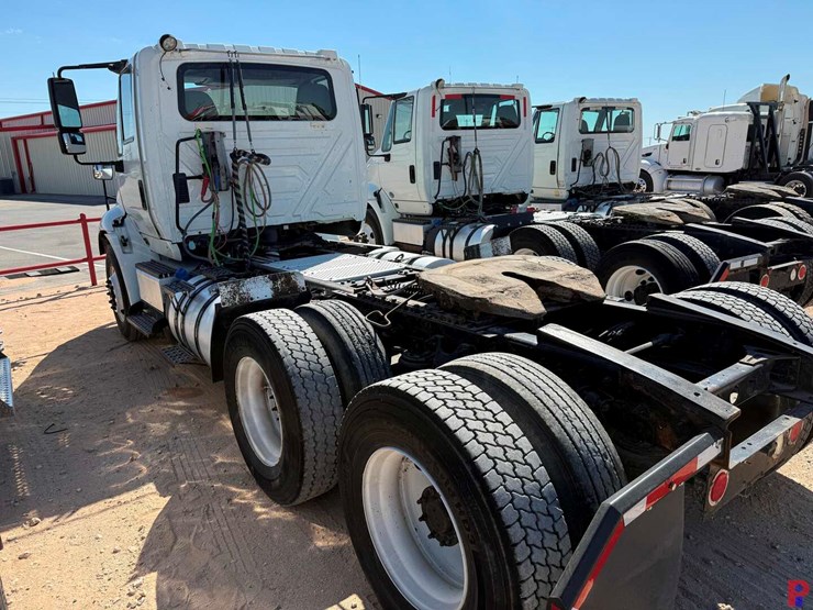 2018-international-transtar-8600-image-4