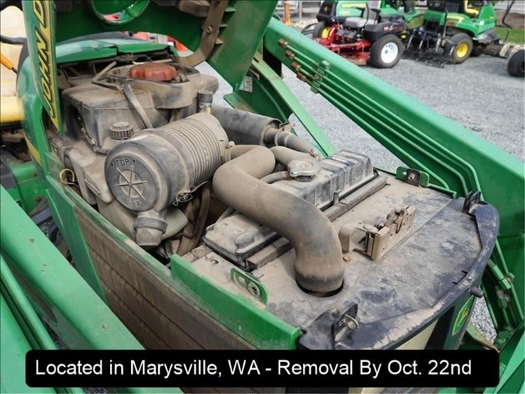 2000-john-deere-4200-image-13