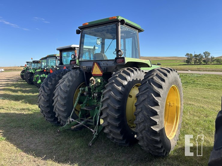 john-deere-4840-image-11