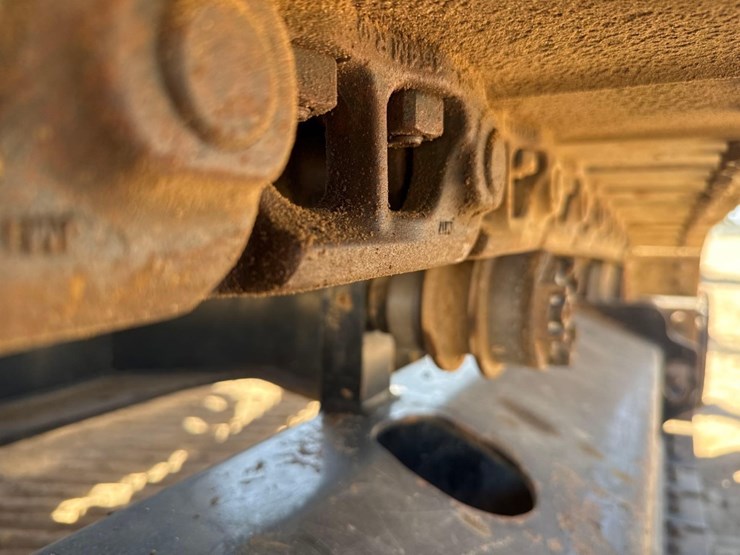 caterpillar-307e2-image-15