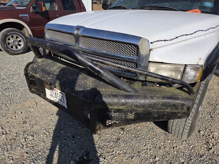 2000-dodge-2500-image-10