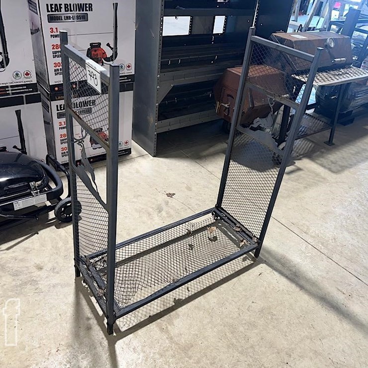 UNKNOWN FIREWOOD RACK