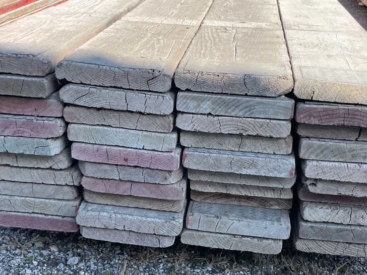 #1977-•-(40)-scaffolding-planks-image-3