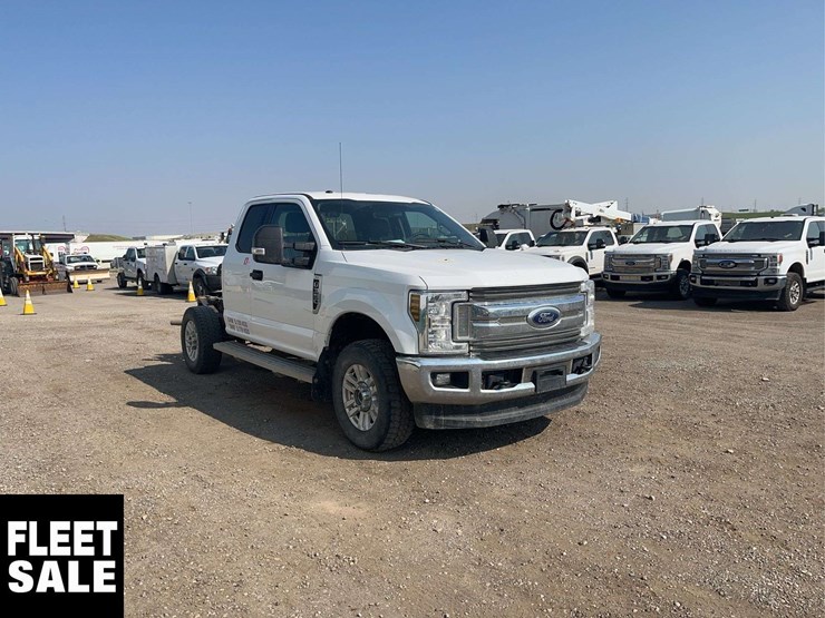 2018-ford-f350-image-2