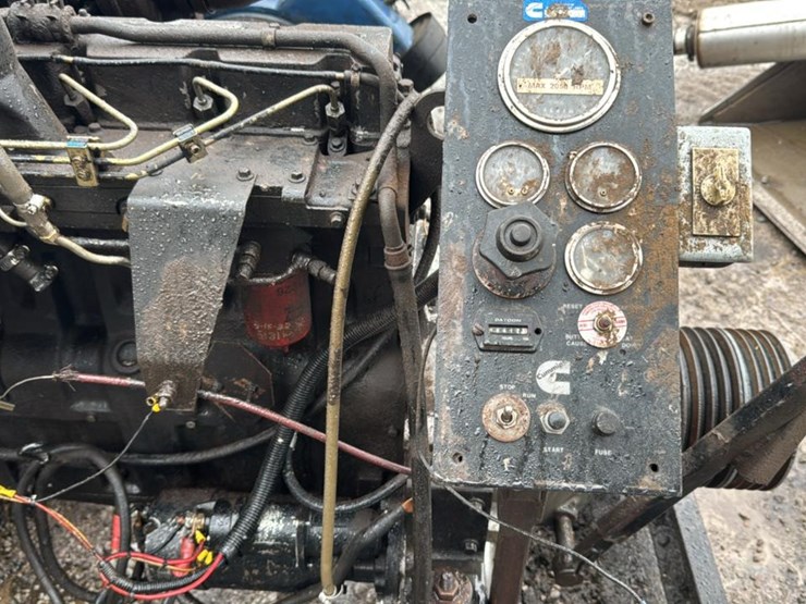 #145-•-1991-cummins-power-unit-image-32