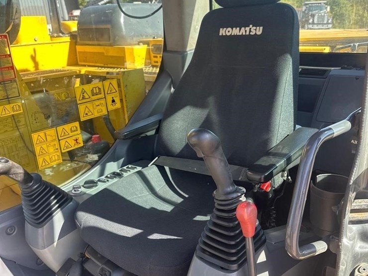 2022-komatsu-pc138us-11-image-28