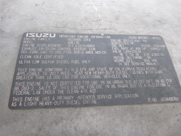 2018-isuzu-nrr-image-17