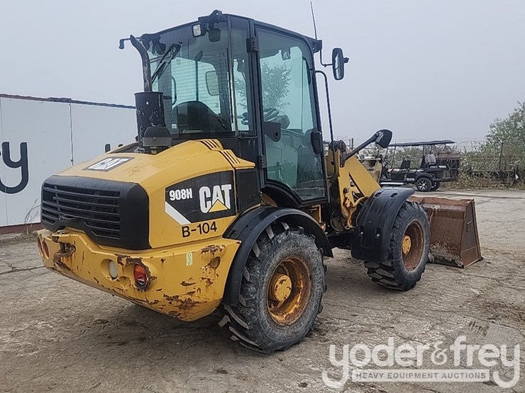 2008-caterpillar-908h-image-8