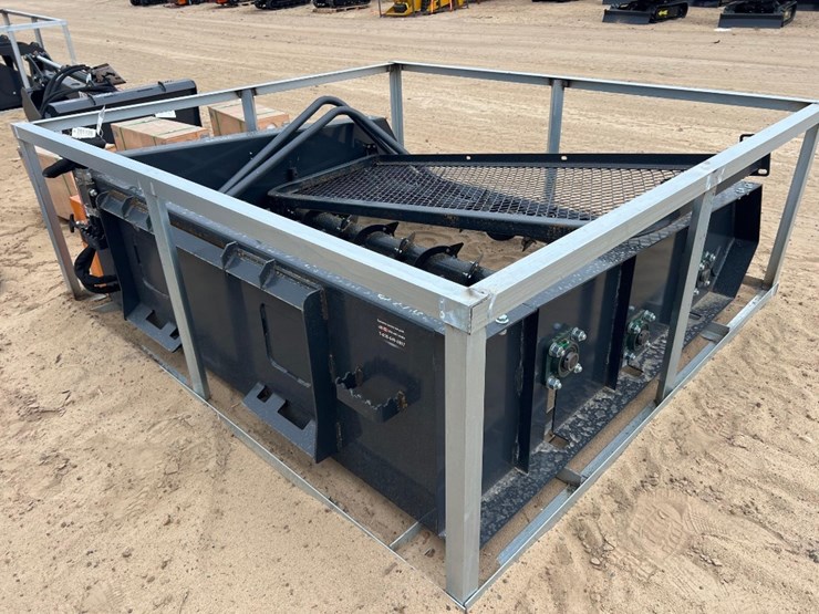 unused-landhonor-rbp-13-72w-72"-ripper-bedder-image-3