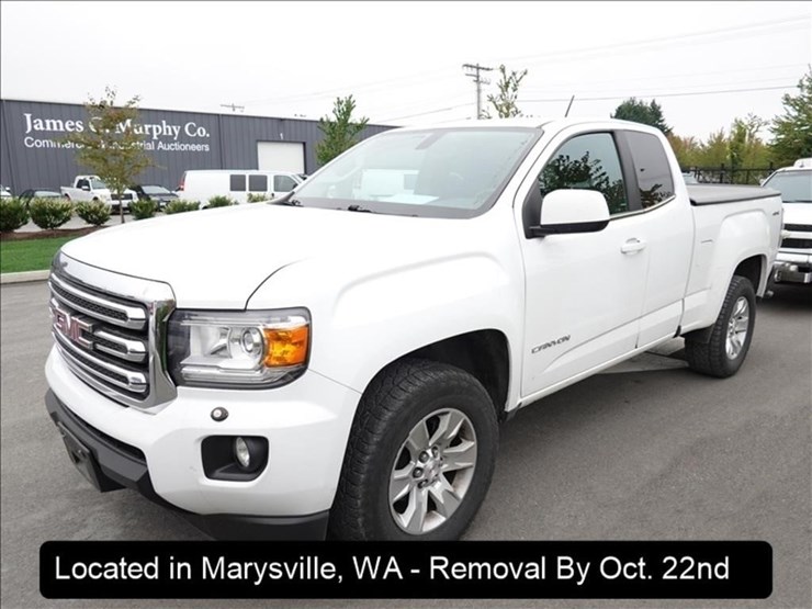 2016-gmc-canyon-image-1