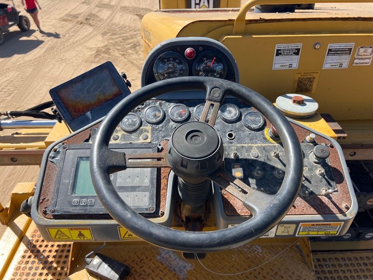 2015-caterpillar-rm-300-image-38