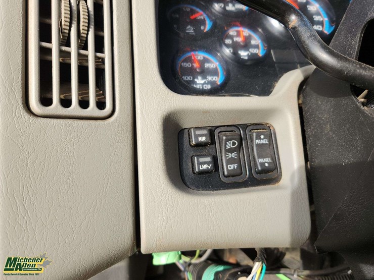 2016-international-workstar-7400-image-22