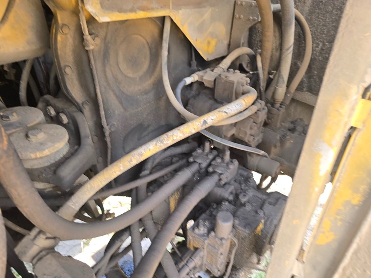 komatsu-pc750-se-image-77