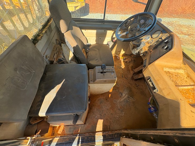 1997-caterpillar-d300e-image-24