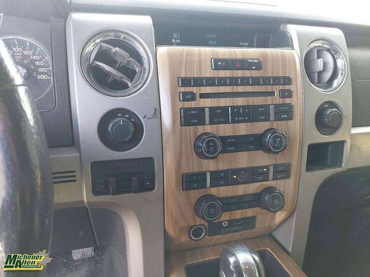 2011-ford-f150-image-8