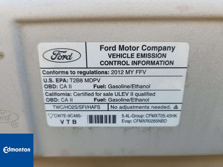 2012-ford-cargo-image-23