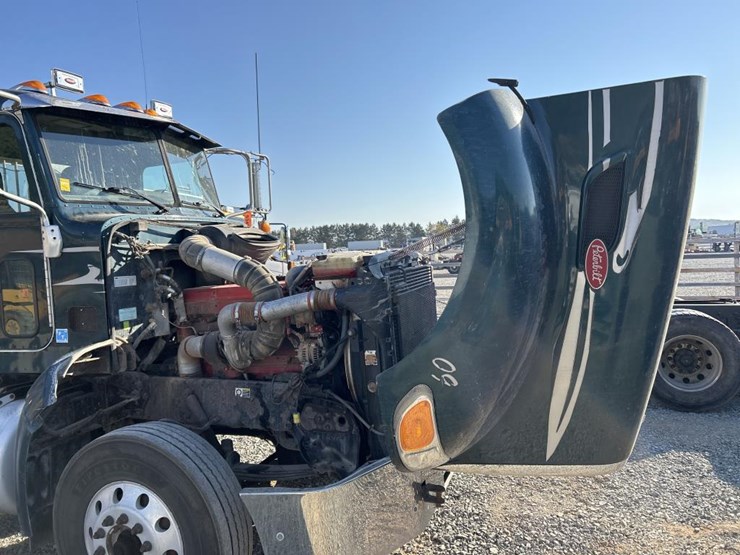 2009-peterbilt-386-image-42