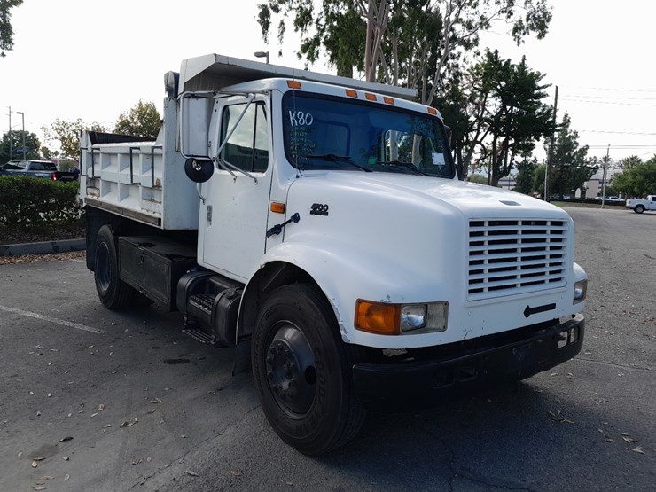 1996-international-4700-image-1