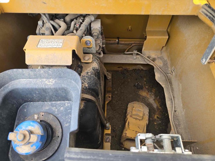 caterpillar-336fl-image-20