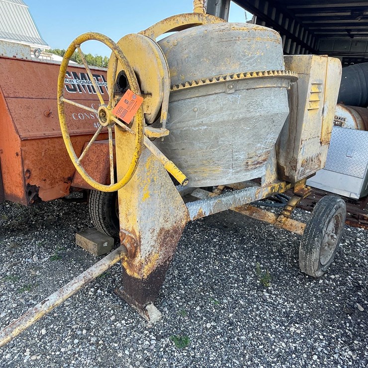 #1969 • Gilson Portable Concrete Mixer