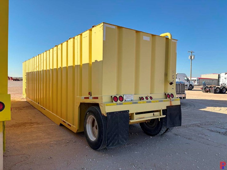 2011-troxell-42'-x-image-6