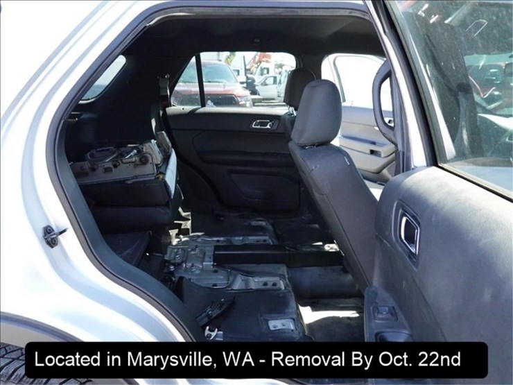 2018-ford-explorer-image-25