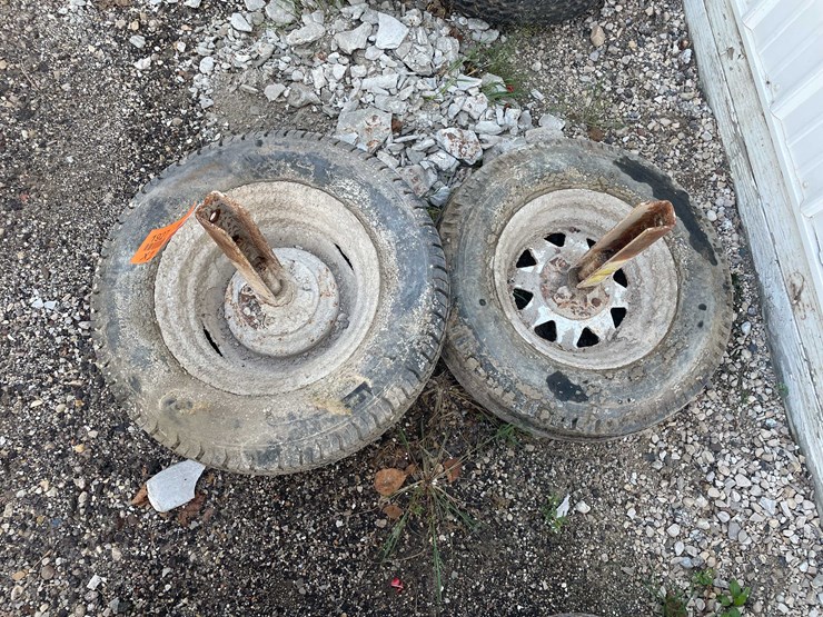 #1927-•-(2)-tires-image-1