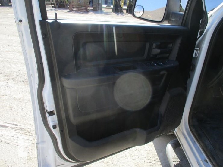 2014-dodge-ram-1500-image-14