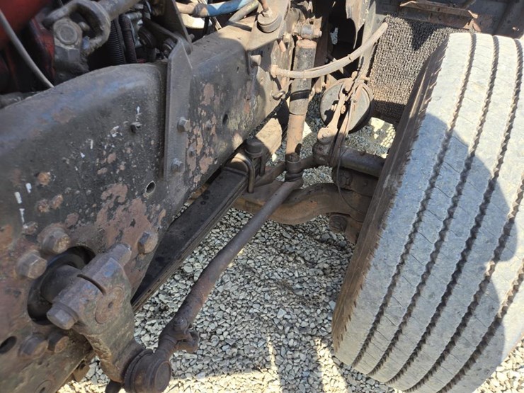 2005-mack-cl733-image-35