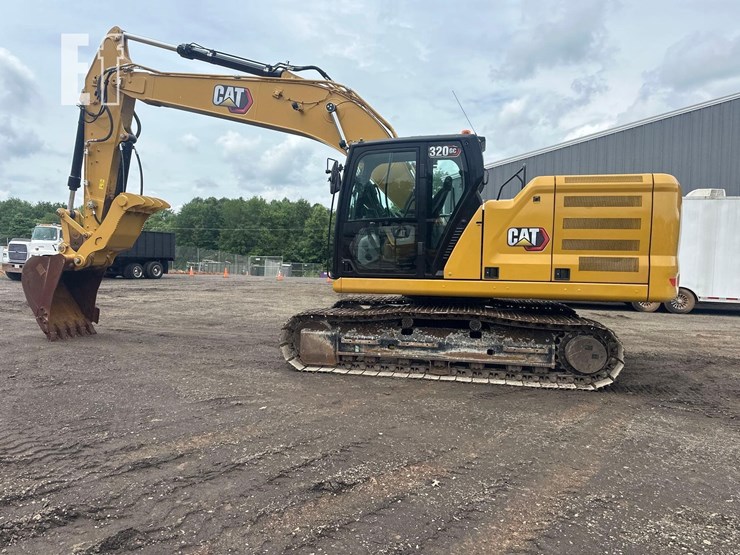 2021-caterpillar-320gc-image-8
